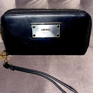 Donna Karen NY double wallet